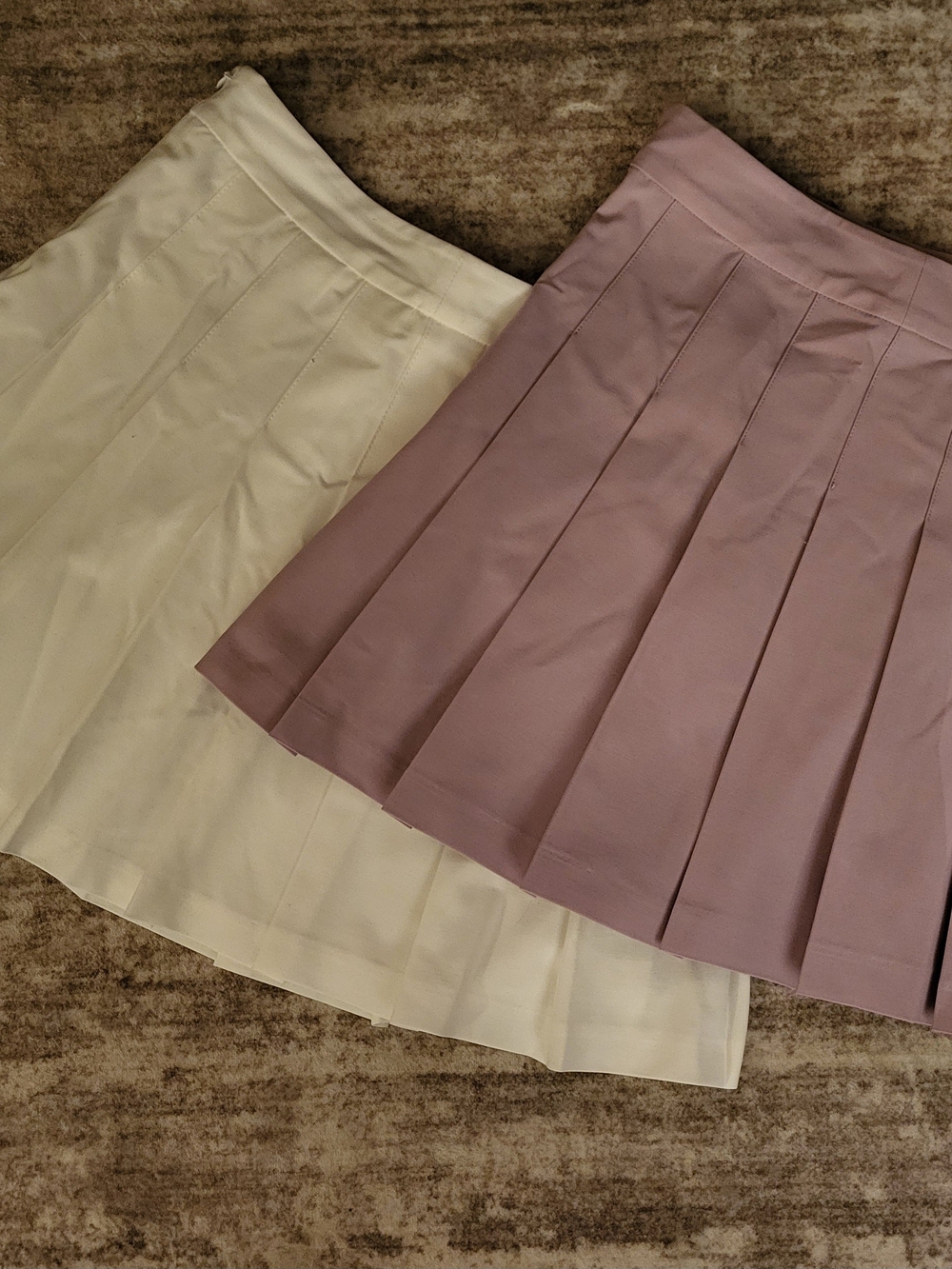 Pleated A-Line Short Skirt in Lavender and Cream